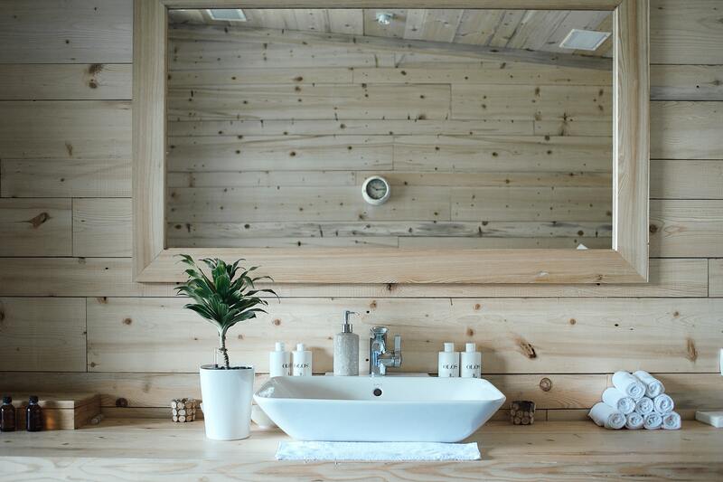 wooden-vanity-white-basin-mirror