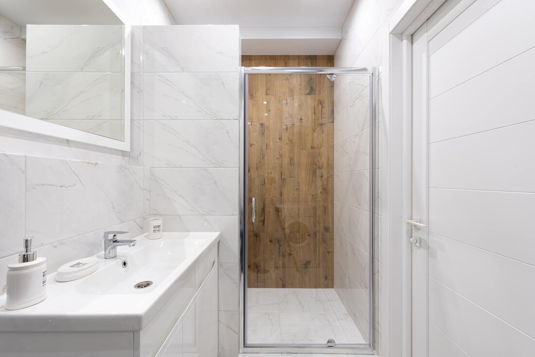 professional-fitted-disabled-bathroom-2 Bathrooms For Disabled - Supplied And Fitted